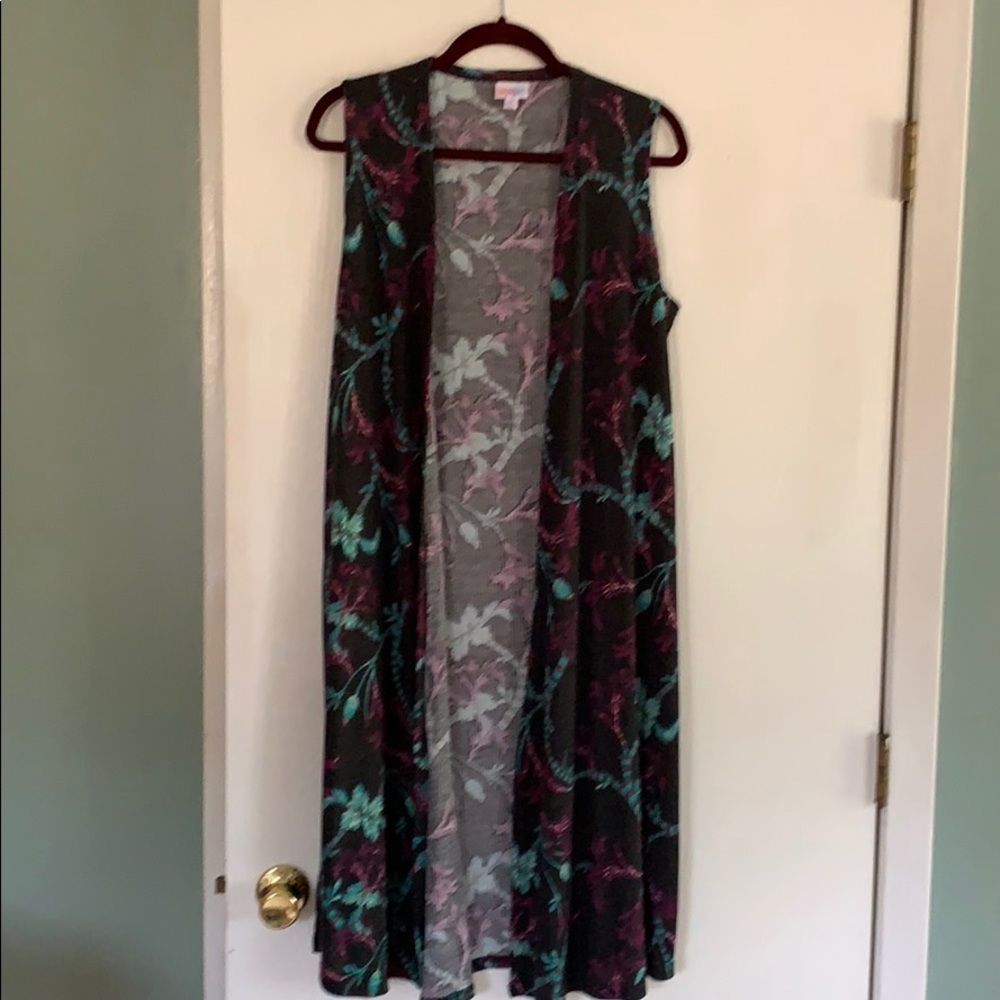 Medium LuLaRoe Joy